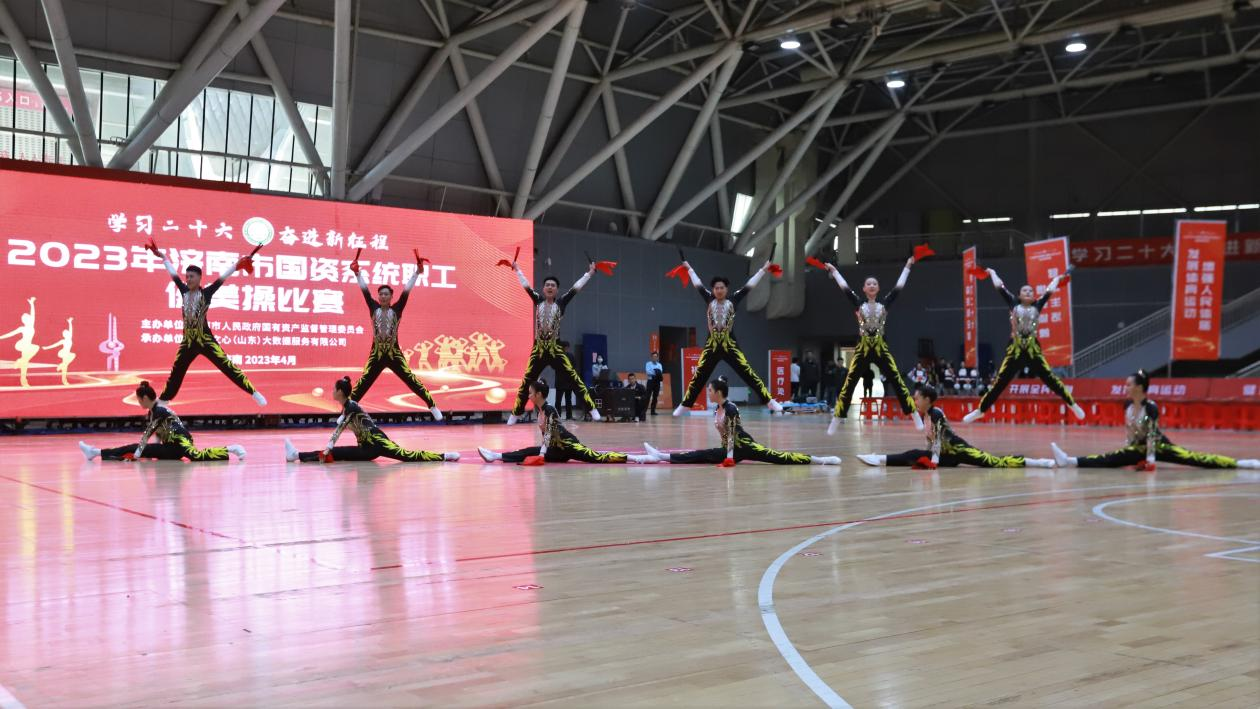 拜仁观众热烈欢呼！，东契奇迎来二十赛季出色发挥赢得满堂喝彩的简单介绍