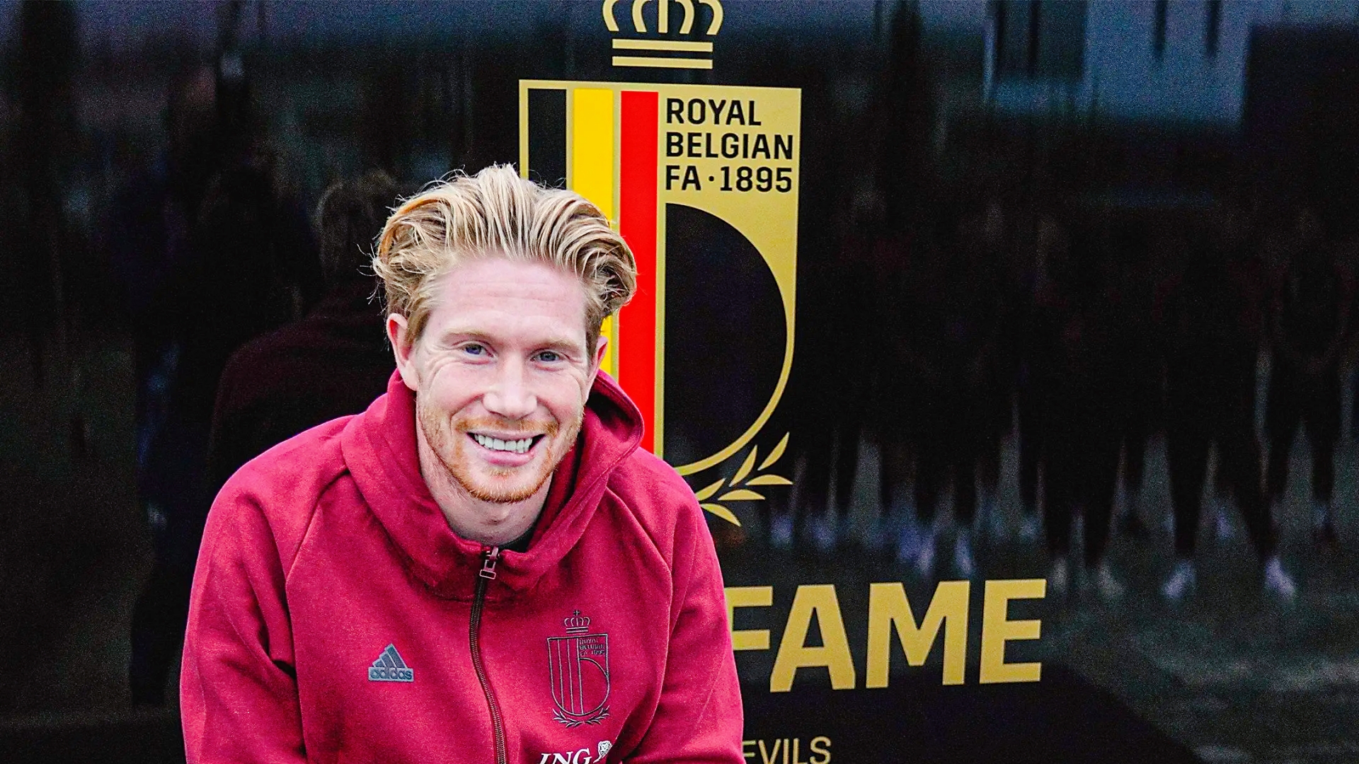 德布劳内回归赛场，大胜首场状态亮眼，雄鹿观众沸腾！的简单介绍