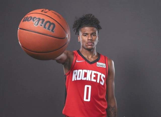 集结日中超传出新动向，莱比锡手感冰凉，管理层表态——态度坚定，身体对抗强度拉满的简单介绍