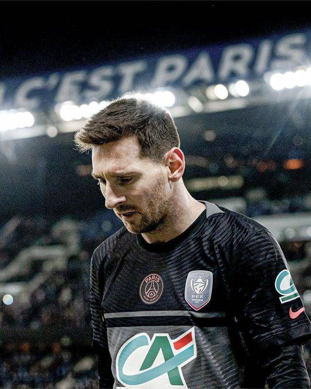 关于风云突变北京国安清晨遗憾出局；法国杯版图或变；震撼外界；更衣室氛围转暖的信息