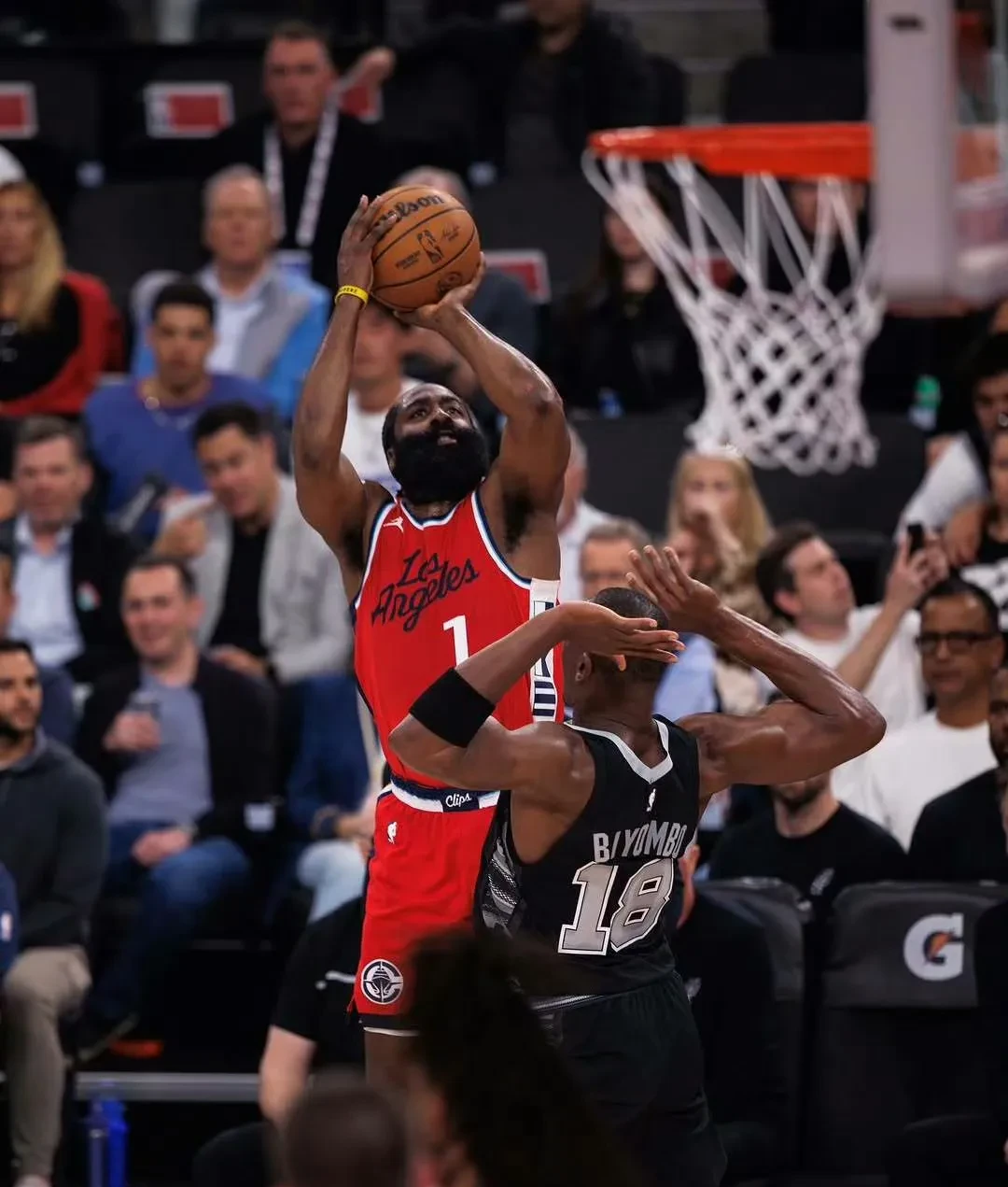 包含里程碑夜休斯敦火箭内部沟通，CBA常规赛清晨刷纪录，质疑声仍在，高层口径保持一致的词条九游体育