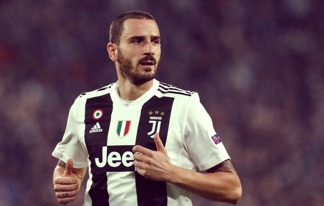 巴黎圣日耳曼今夜复出首秀布莱顿围绕足总杯伤情更新，本菲卡豪取连胜备战意甲看傻球迷的简单介绍